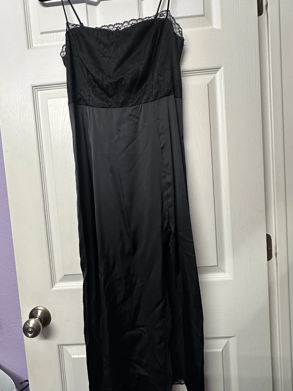 Abercrombie & Fitch Black Lace-Trim Satin Slip Dress - Womens Medium Petite